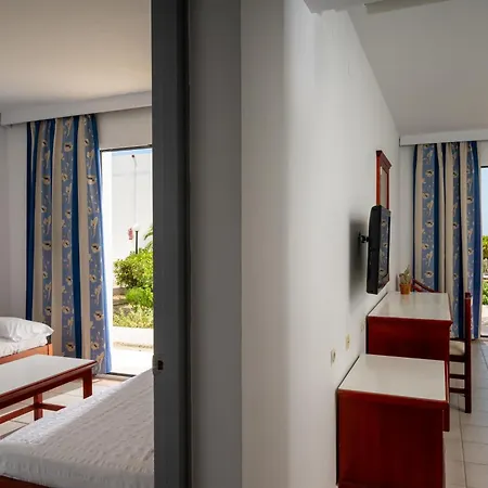 Hotel Mare Village