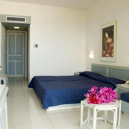 Hotel Mare Village 4*
